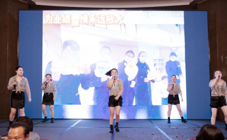 2023年禧月薈月子中心的年度總結表彰大會，也太精彩了14