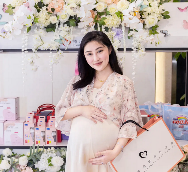 明星家屬Rita經驗分享：香港生娃，深圳月子中心坐月子2
